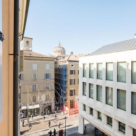 Raffinato Apt Vicino A Piazza Garibaldi X5 Парма Экстерьер фото