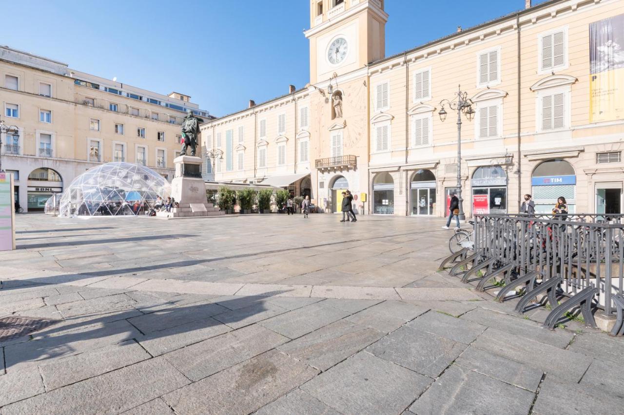 Raffinato Apt Vicino A Piazza Garibaldi X5 Парма Экстерьер фото